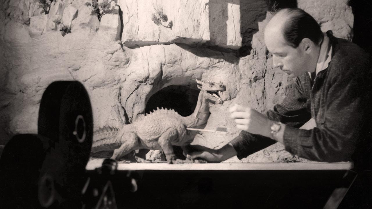 Ray Harryhausen sur le tournage de Le Septième Voyage de Sinbad
