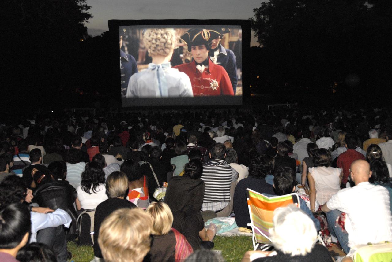 Cinéma au clair de lune © Nathalie Prebende