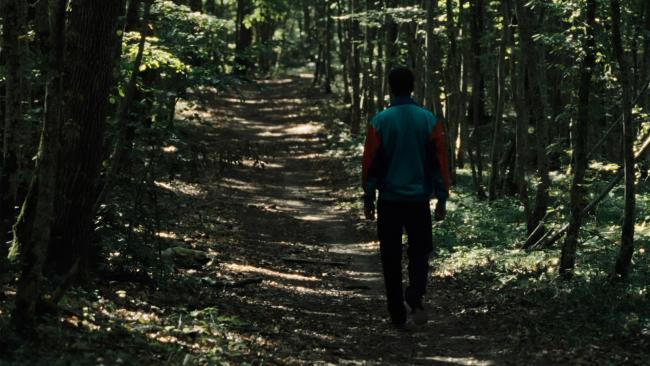 Dans le silence et dans le bruit d'Hadrien Mossaz et Clément Roussier